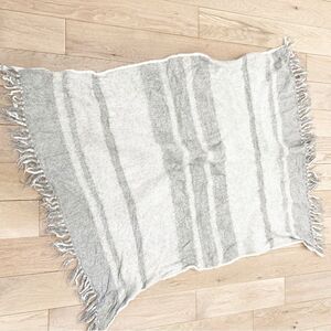 Parachute Gray and White Throw Blanket